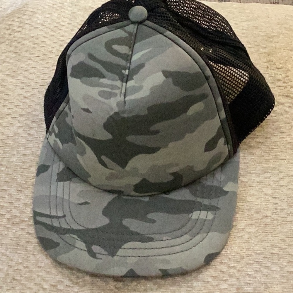 😎NWT Just So Cool Cameo Baseball Cap Must Have 😎